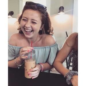 Meet your Posher, Allison